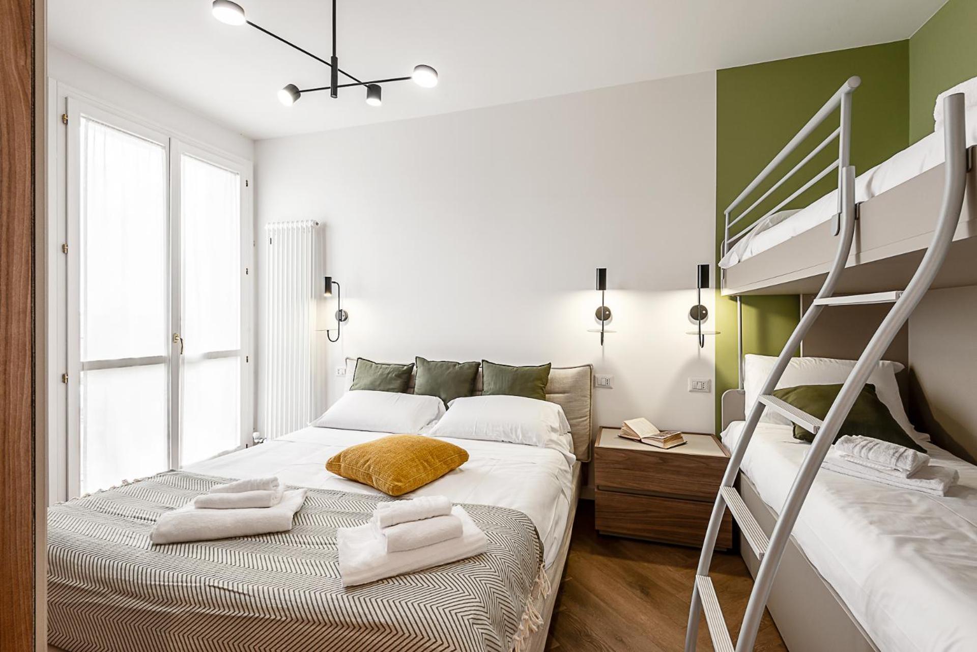 Stayeasy Argelati40 - Penthouse With 2 Bedrooms, 2 Bathrooms And Terrace - Navigli ミラノ エクステリア 写真