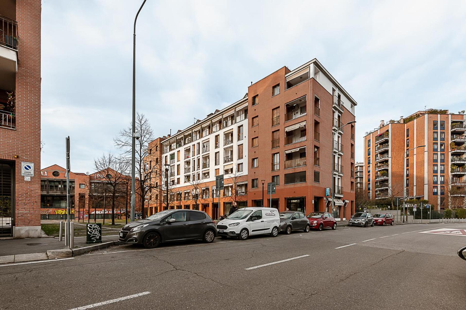 Stayeasy Argelati40 - Penthouse With 2 Bedrooms, 2 Bathrooms And Terrace - Navigli ミラノ エクステリア 写真